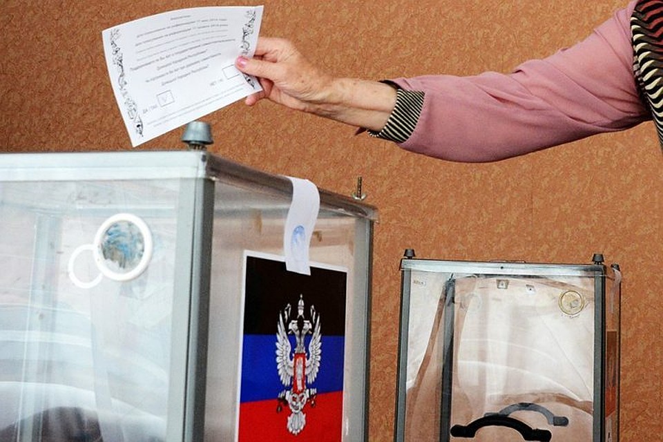 Блогер разоблачил позорное вранье боевиков "ДНР" о "высокой" явке на "выборы" - реальные данные соцопроса