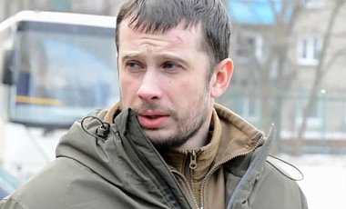 Лидер "Азова" чуть не погиб: автомобиль с Билецким попал в серьезное ДТП