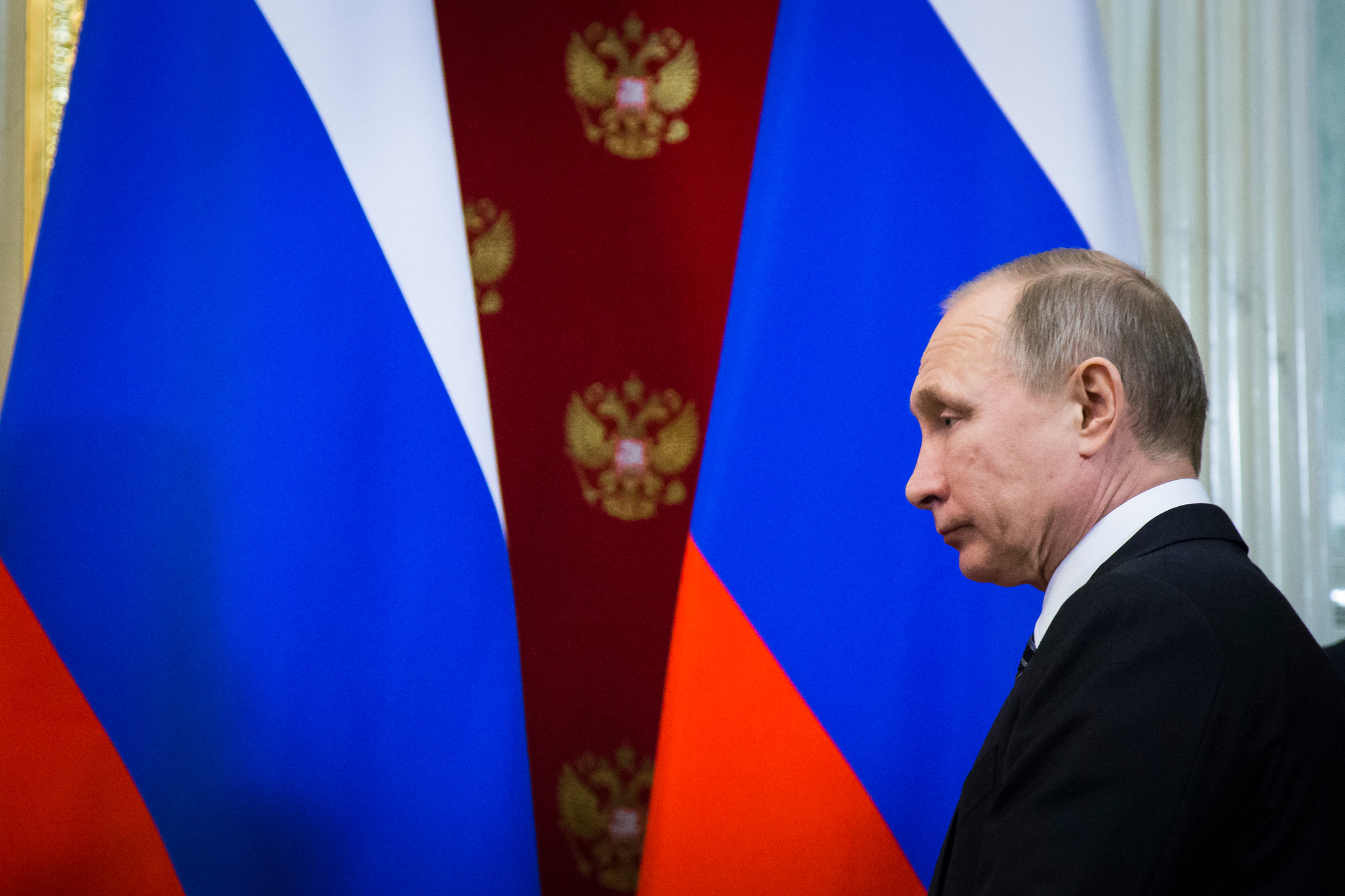 "У Путина истерика, его планы потерпели крах", - Березовец рассказал, почему в Кремле признали "паспорта" террористов из "ЛДНР"