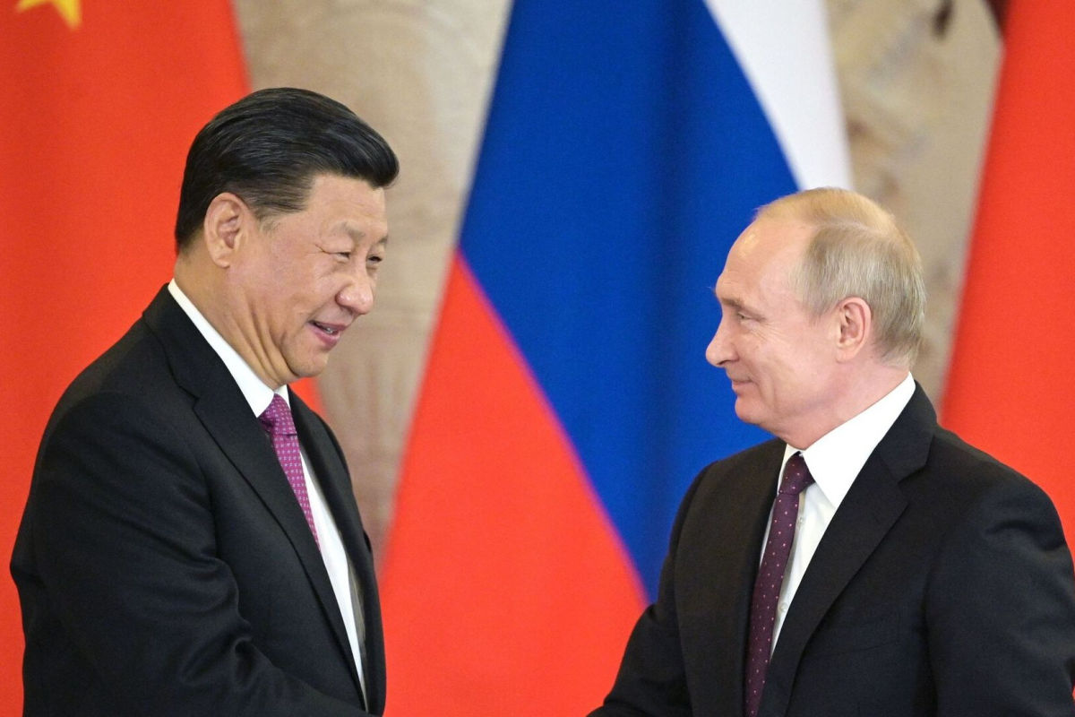 Си Цзиньпин держит в "заложниках" $100 млрд резервов России, - Bloomberg