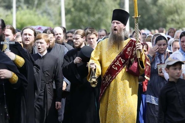 Крестный воз: участников "крестного хода" по прибытии в Киев попытаются усадить в автобусы