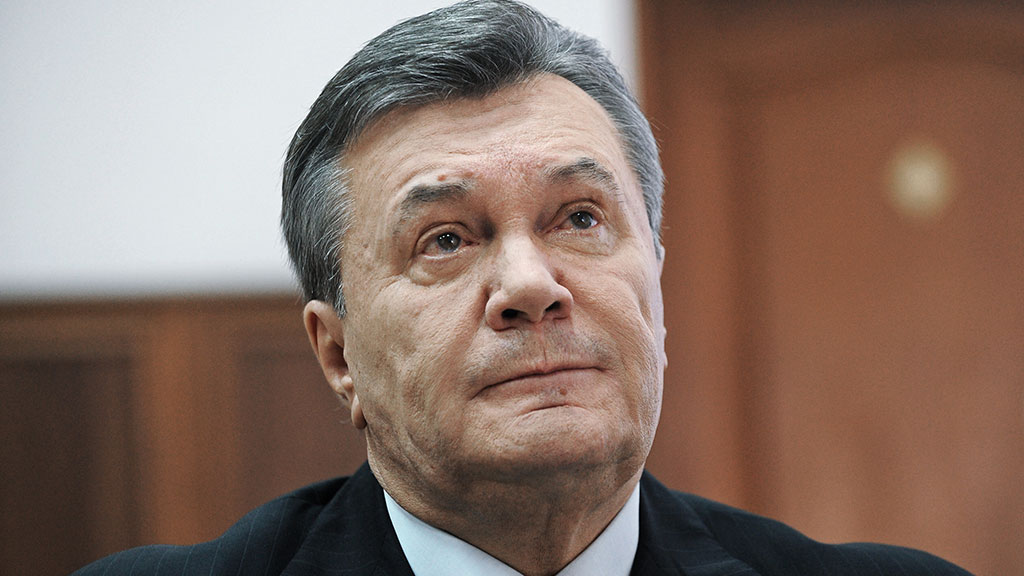 Швейцария продлила арест активов Януковича и его окружения: "легитимный" еще на год остается без своих миллионов