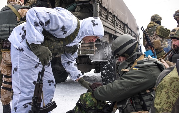 Родственники: с украинскими военными под Дебальцево уже три дня нет связи 