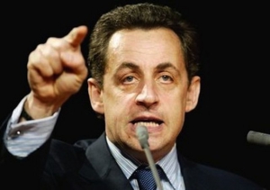 Саркози считает Ципраса безответственным политиком: он должен уйти в отставку