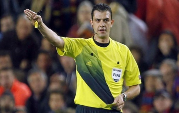 Появилось видео, как обидчик Украины устроил футбольную революцию: судья Кашшаи назначил пенальти, воспользовавшись видеоповтором