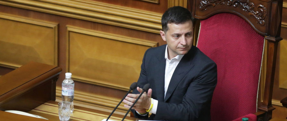Зеленский отозвал постановление о местных выборах в Украине: стали известны причины