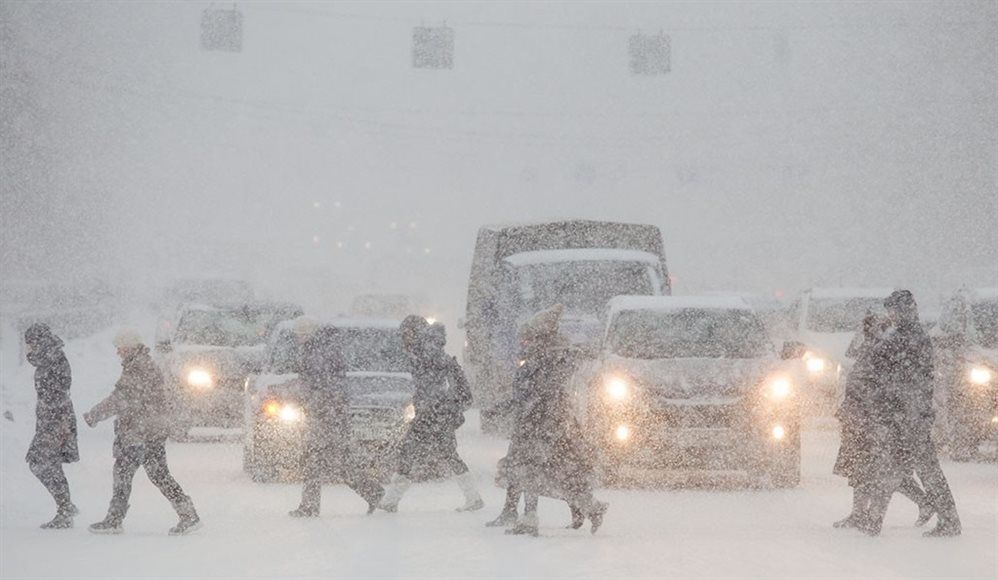 Украину накроет затяжной снегопад: синоптики назвали области, которые засыплет снегом уже сегодня