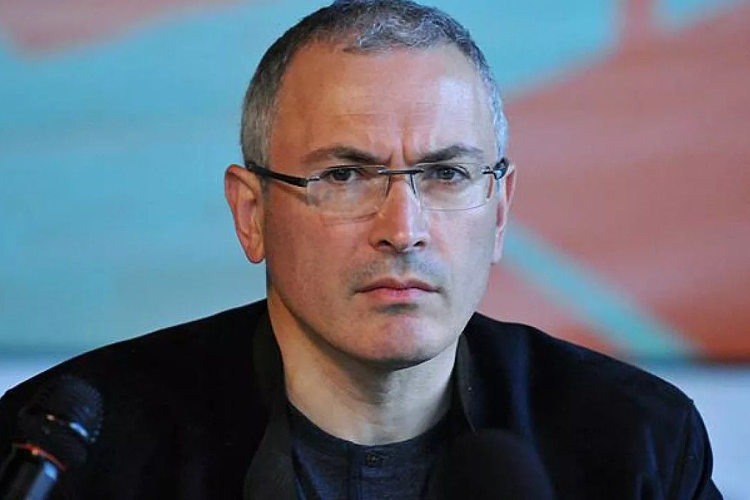 Путин превратил рубли и акции РФ в оскорбление для бумаги, - Ходорковский