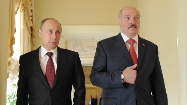 "План Лукашенко и Путина насчет учений "Запад-2017" провалился", - эксперт рассказал, что скандальные учения вызвали серьезные трения между Москвой и Минском