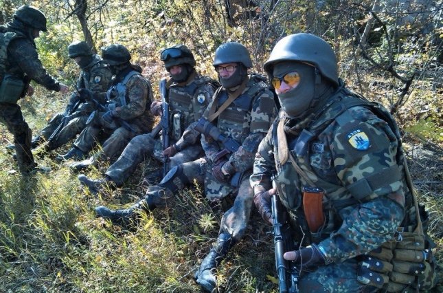 "Азов" напугал боевиков "ДНР" на Донбассе: сепаратисты предрекают мрачный для себя сценарий на фронте