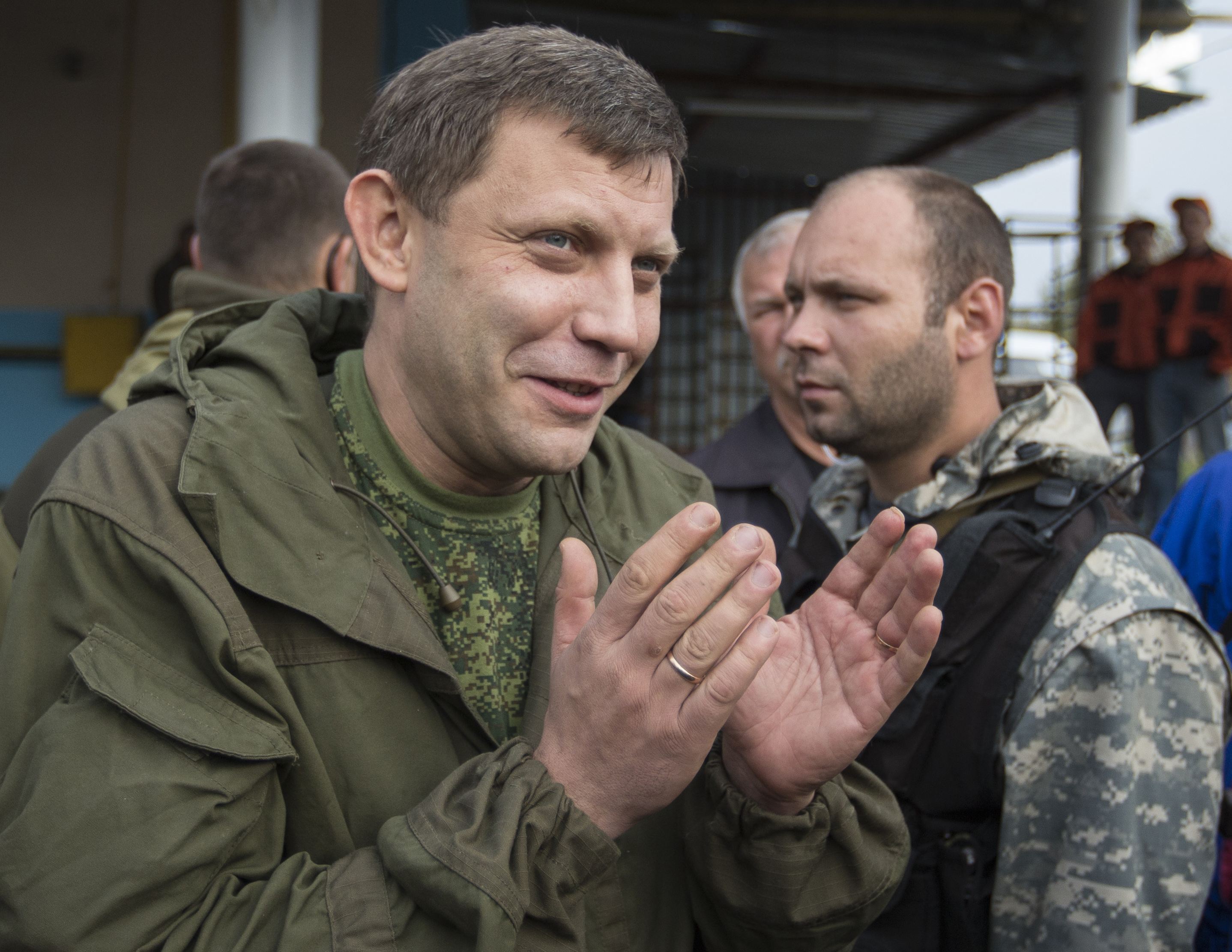 У Захарченко возвращают крепостное право - новое решение "ДНР" привело боевиков в бешенство