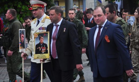 Житель Донецка: "Победа наступит, когда ВСУ выгонят боевиков из города. А сегодня не 9 мая, а день позора!"