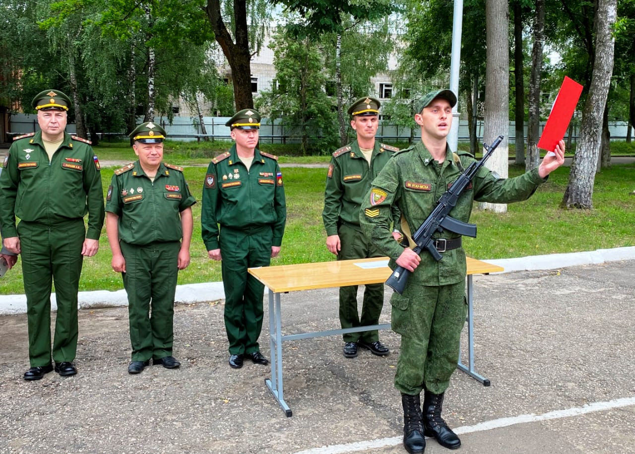 Піна з рота: у РФ загадкова смерть наздогнала вже трьох курсантів