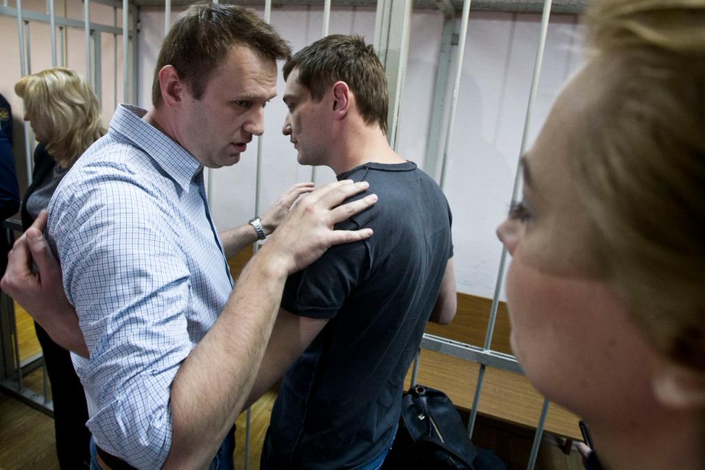 Единоросс Михаил Маркелов возмущен мягкостью приговора братьям Навальным