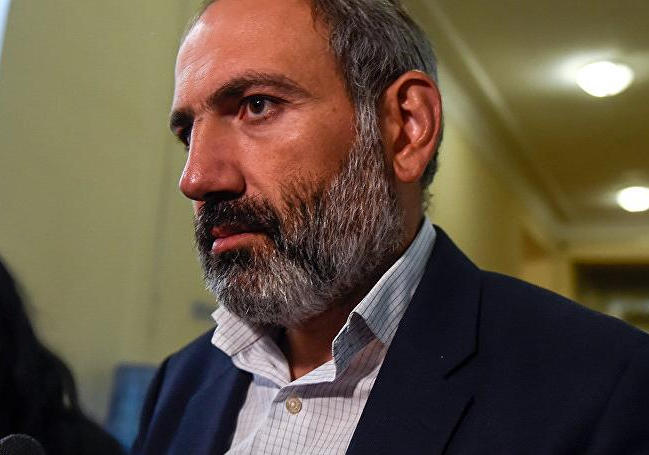 В Армении новые громкие увольнения: Пашинян лишит должностей мэров Еревана и Гюмри