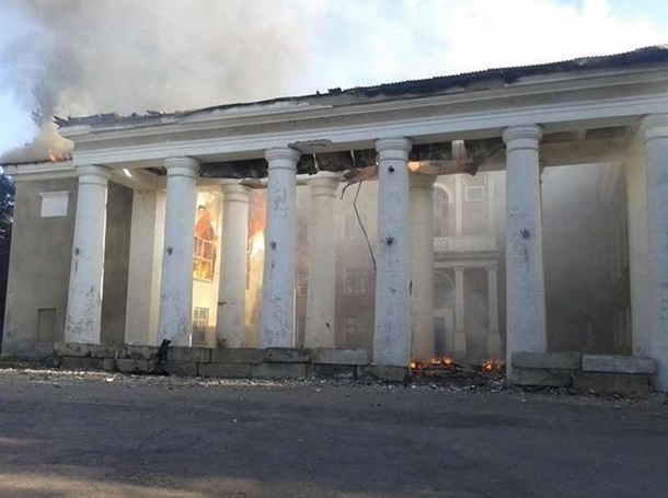 В ноябре ДНР возьмется за восстановление разрушенных центров культуры