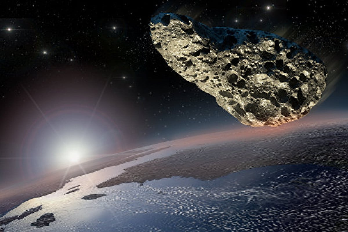Астероид 2009 PQ1 размером с футбольное поле несется к Земле и приблизится уже через 8 дней - NASA