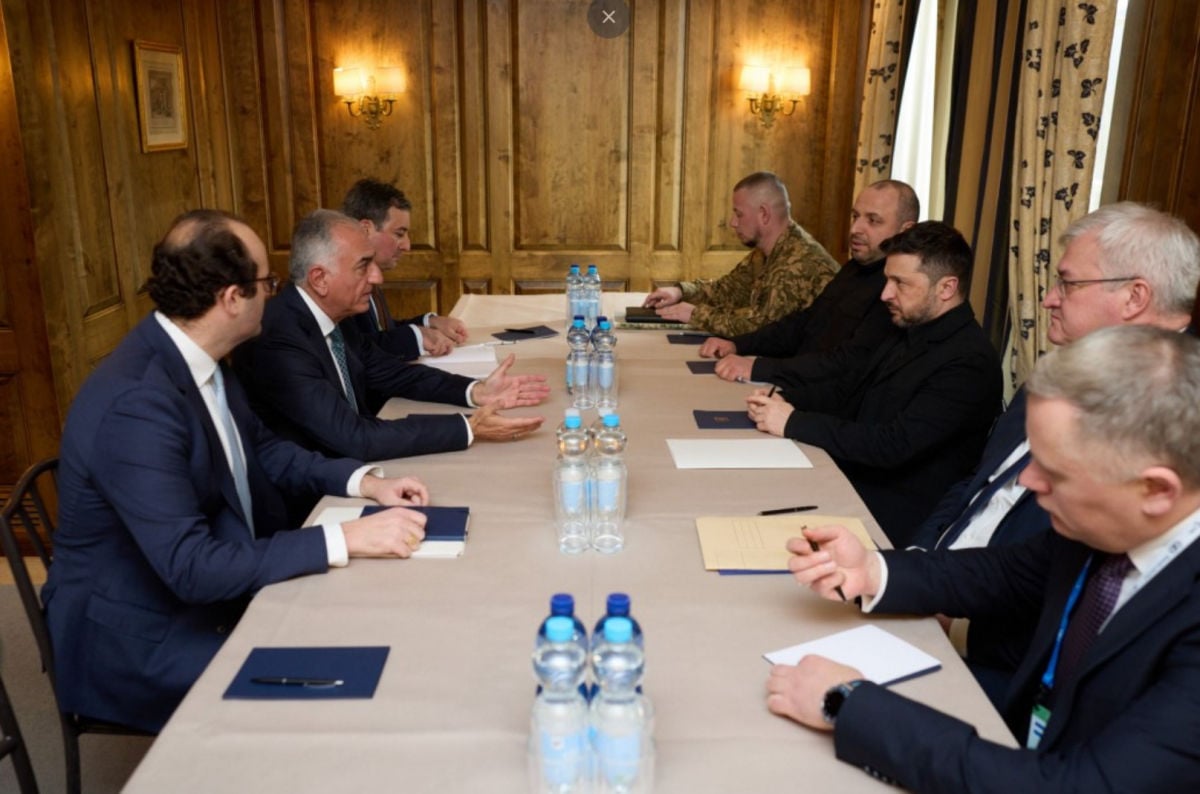 "Мы в одной лодке", – Зеленский встретился с сыном последнего шаха Ирана