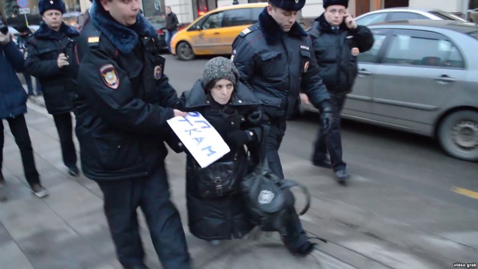 В Москве прошла акция в поддержку российского политзаключенного Ильдара Дадина