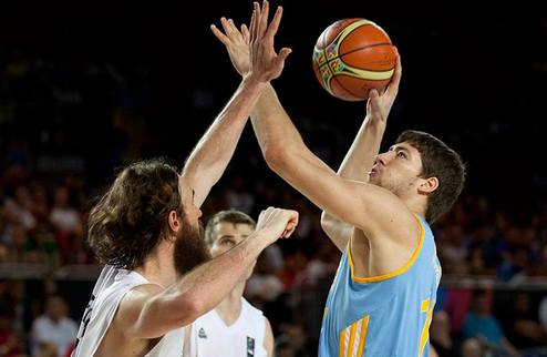 Сборная Украины по баскетболу проиграла Новой Зеландии на Чемпионате мира-2014