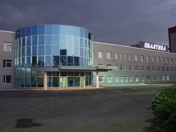 Пивоваренная компания "Балтика" закроет заводы в Челябинске и Красноярске 