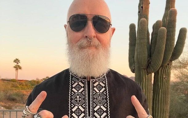 Лідер рок-гурту Judas Priest Роб Хелфорд пообіцяв Україні "особливий" сюрприз