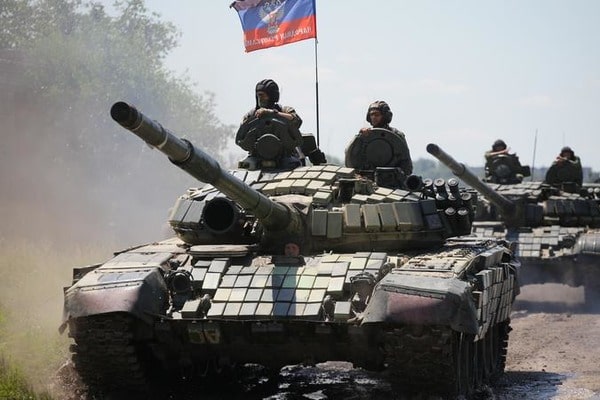 Авдеевка подверглась массированному обстрелу из танка боевиков: штаб АТО рассказал подробности провокационной атаки "ихтамнетов"