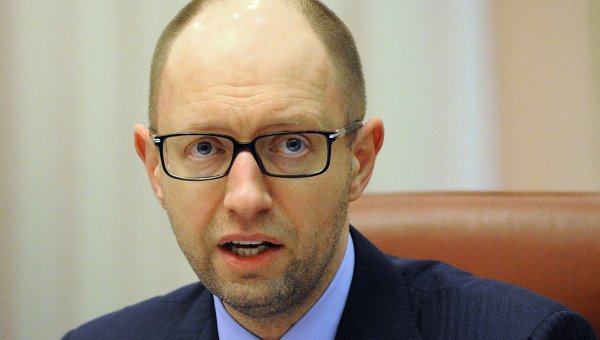 Германия открыла для Украины кредитную линию на 500 млн евро, - Яценюк
