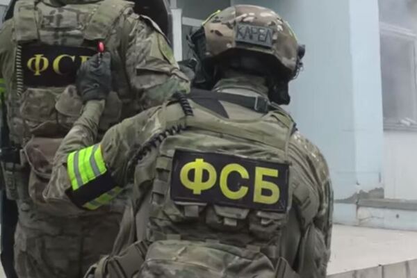 ФСБ устроила "чистку" в Донецке: боевиков "ДНР" задерживают и вызывают на допросы - в чем причина
