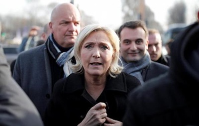 Все французские банки наотрез отказались давать деньги пропутинской националистке Ле Пен на предвыборную кампанию