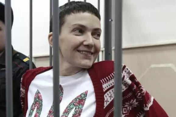 Порошенко о Савченко: борьба продолжается, у Надежды боевое настроение