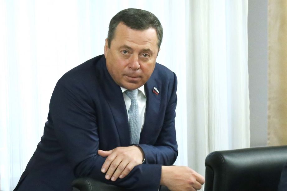 В России депутат-миллиардер из "Единой России" признался в убийстве и вышел из партии