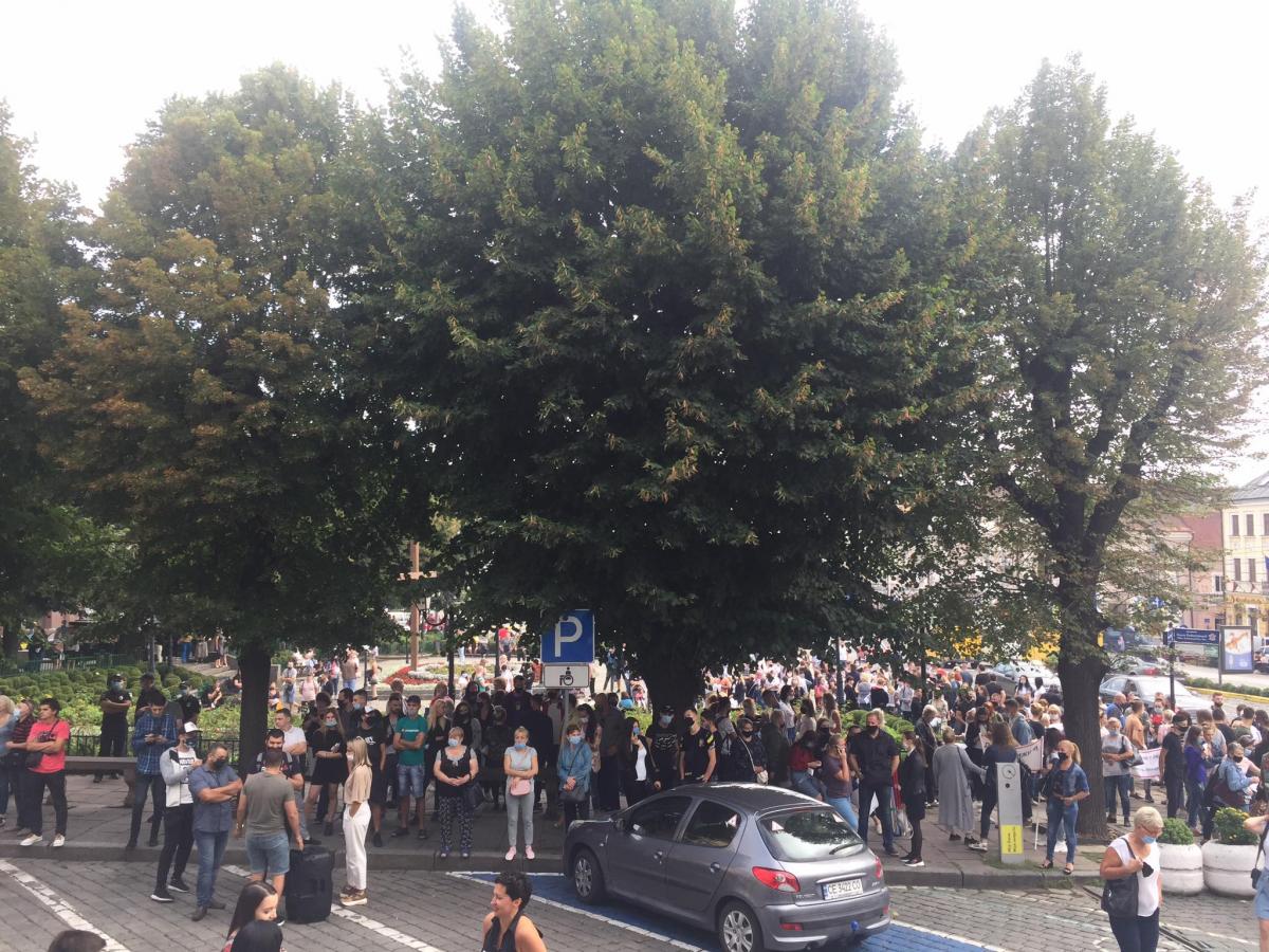 Власти Черновцов выступили против решения Кабмина: не хотят в "красную зону"