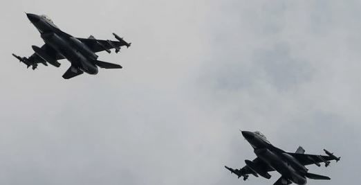 Передача Україні F-16 і удари по території РФ: чи змінилася позиція США