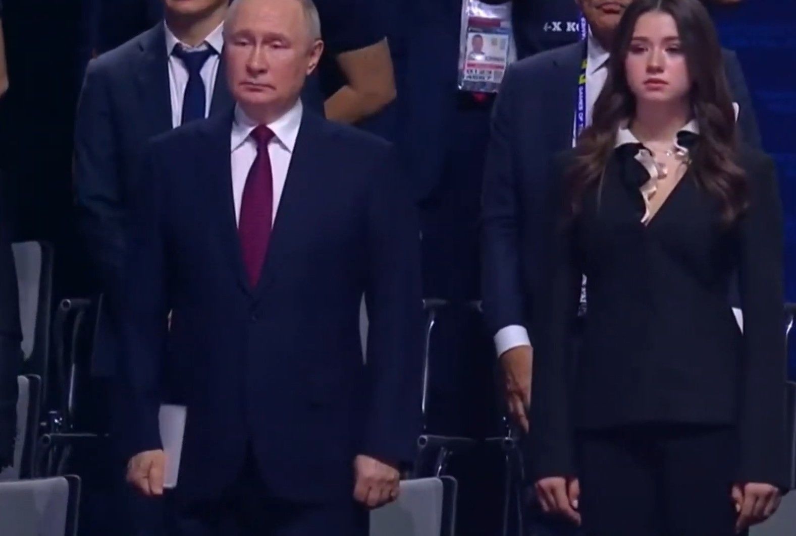 У любимой фигуристки Путина забрали "нейтральный" статус после письма Украины 