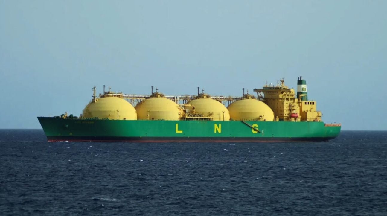 Второй санкционный танкер с газом прибыл из России в Китай – Bloomberg раскрывает детали