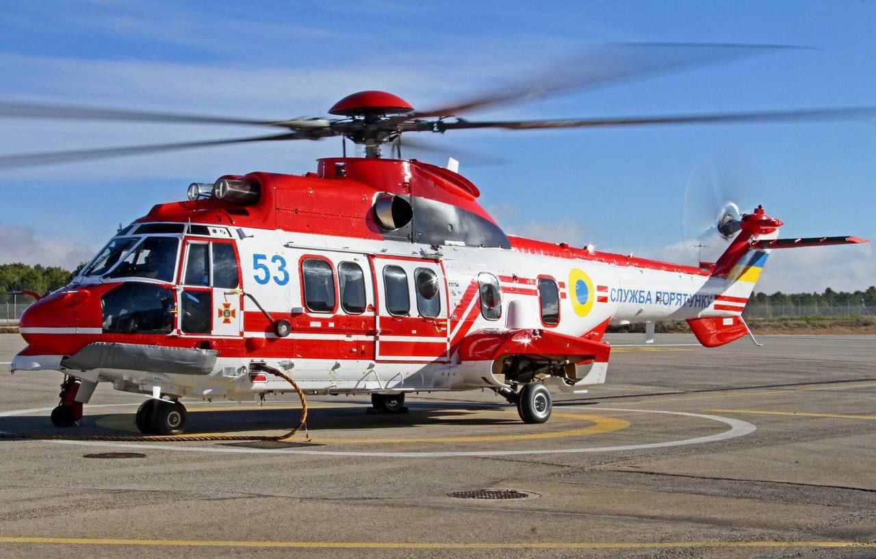 Не виключена диверсія: в СБУ озвучили 3 версії падіння вертольота у Броварах