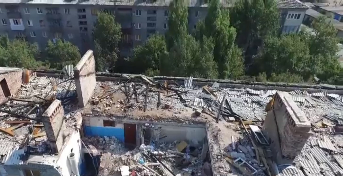 ​Донецк разрушенный: беспилотник снял последствия года войны