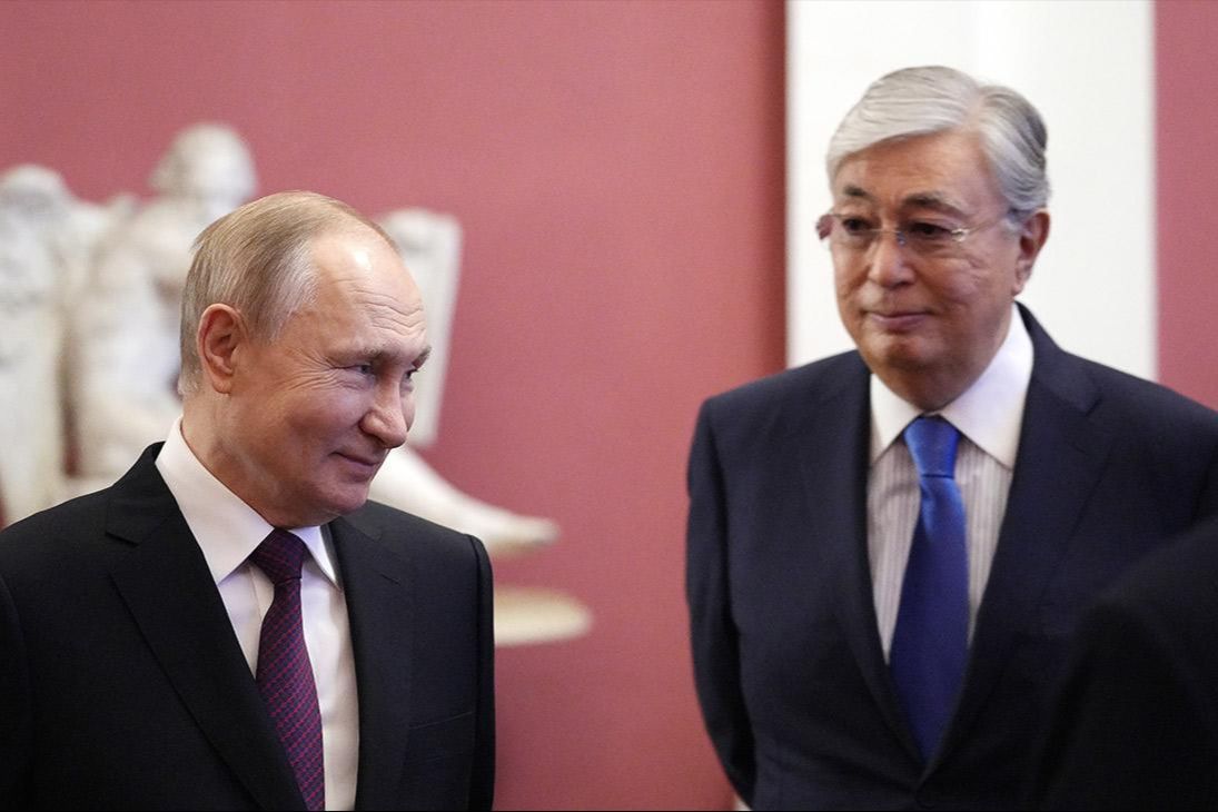 Конец "мировой бензоколонки": Россия просит бензин у Казахстана