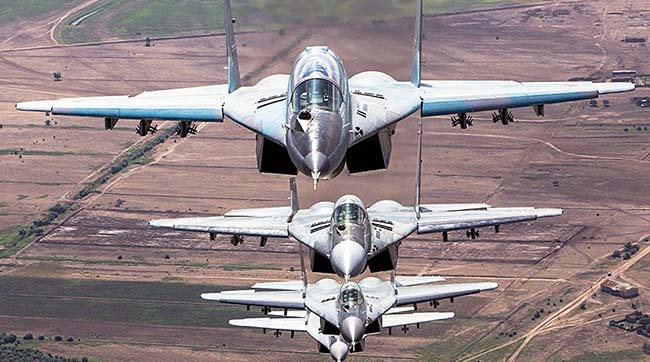 Россия готова бомбить авиацией Украину: Путин намерен возродить "Новороссию"