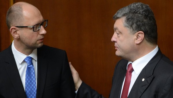 Партии Яценюка и Порошенко взяли почти равное количество мест по партийным спискам