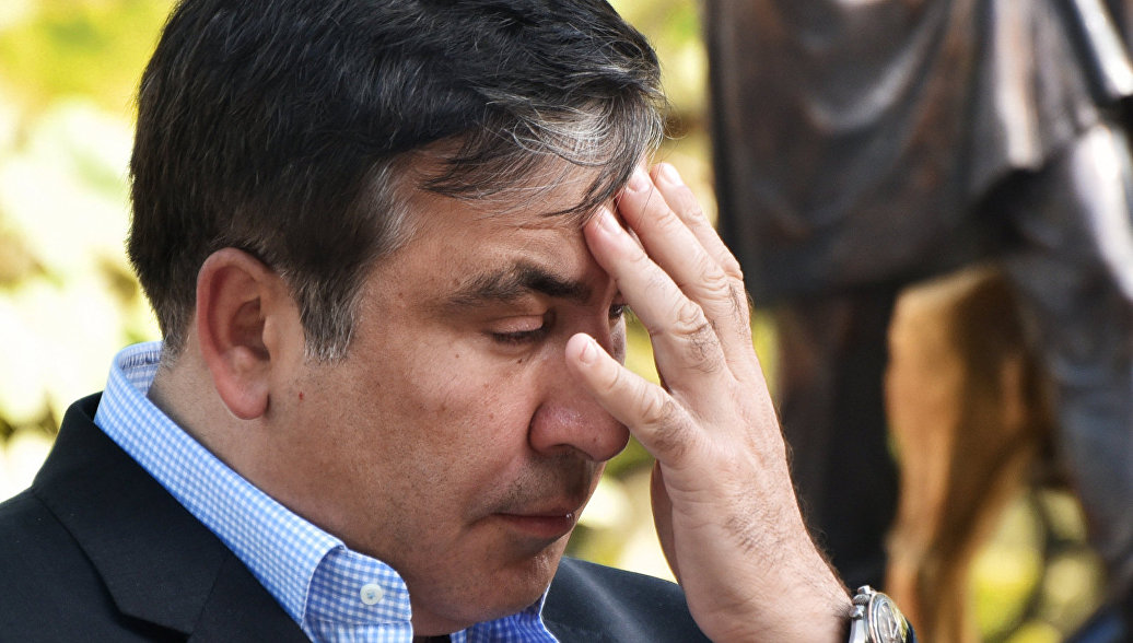Нусс о ЧП с Саакашвили в Жешуве: "Михеил и его окружение пили до 3 утра, общение с журналистами пришлось отменить по "медицинским показателям" - кадры