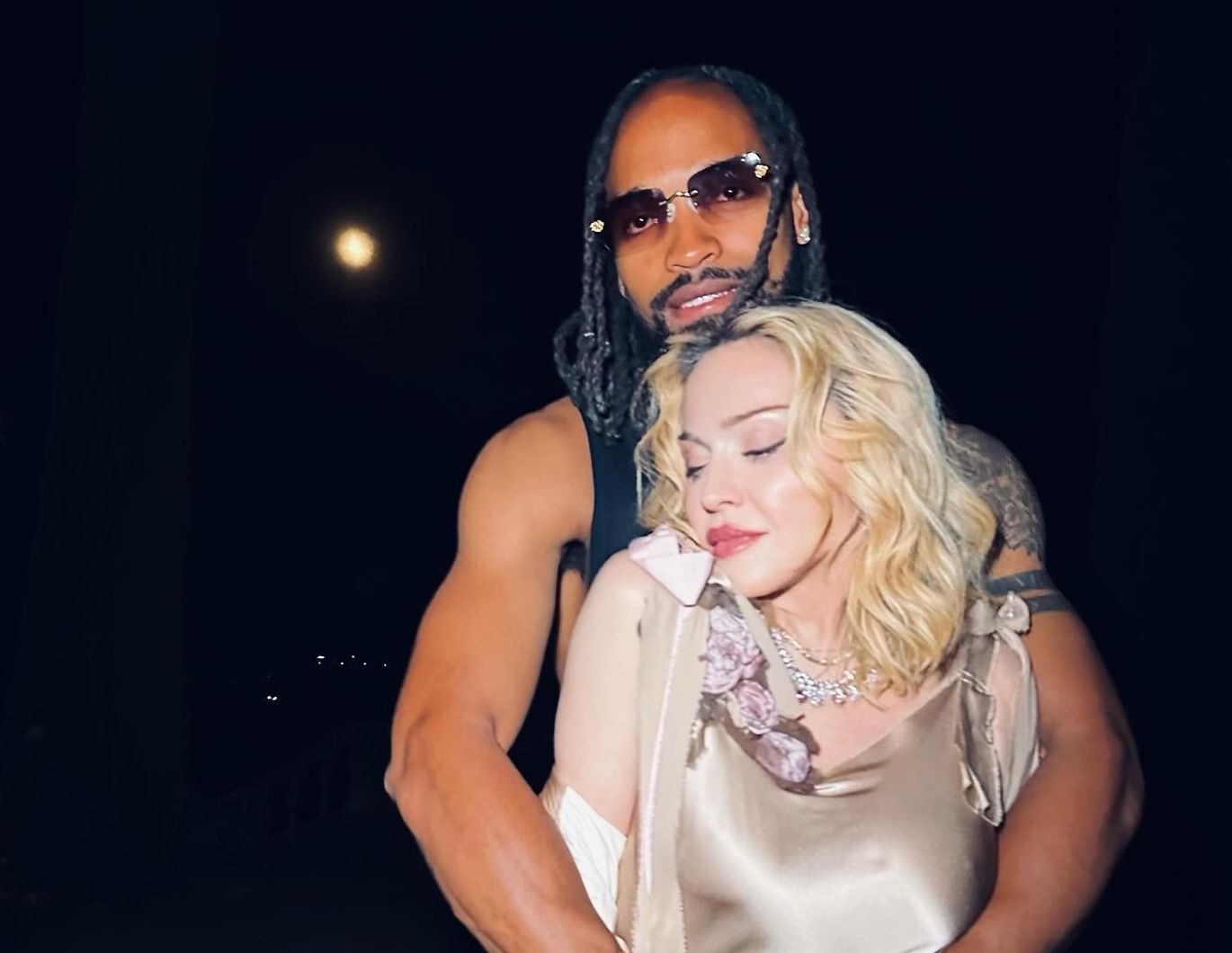 67-річна Мадонна готується до весілля з футболістом, який молодший за неї майже на 40 років, – джерело