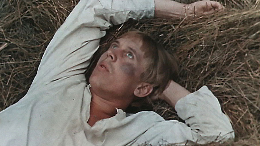 "Унижал и бегал по бабам", - вдова Валерия Золотухина через четыре года после смерти артиста решилась рассказать всю правду о жизни с кумиром миллионов - кадры