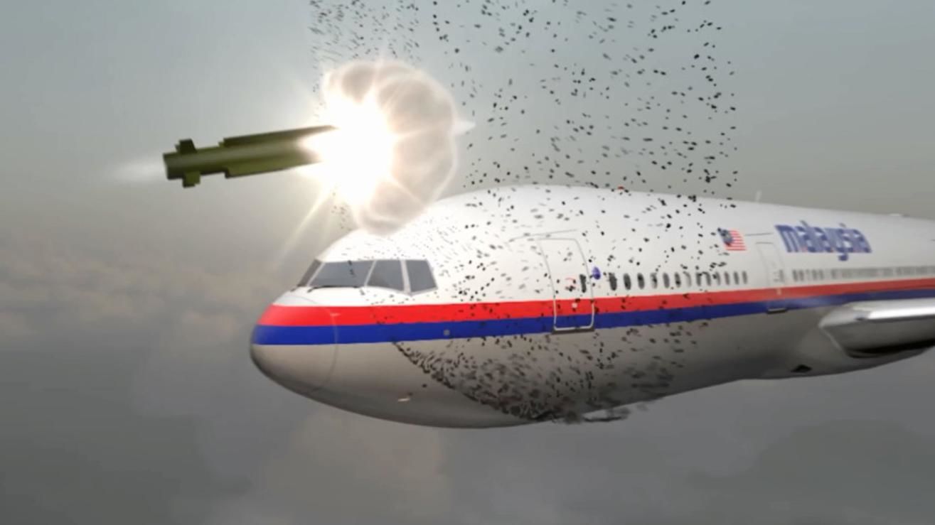 Спутниковые снимки Минобороны России по "Боингу" MH17 отредактированы в "Фотошопе" – экспертиза
