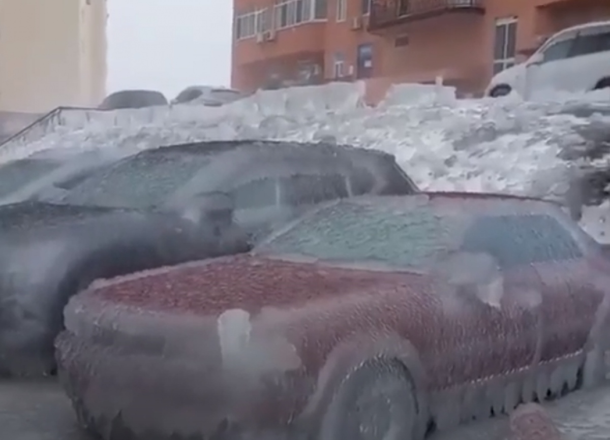 В Сети показали фото из Владивостока после крупного ЧП: "А они все надеялись, что замерзнет Украина"