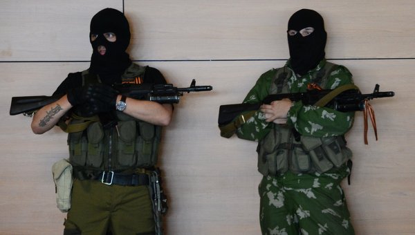 ДНР: Один человек погиб и пятеро ранены в результате обстрелов Донбасса в среду
