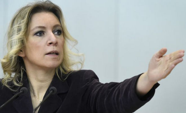 "Это удар двойного назначения", - одиозное лицо МИД РФ Захарова устроила скандал в Facebook из-за проблем с выдачей американских виз