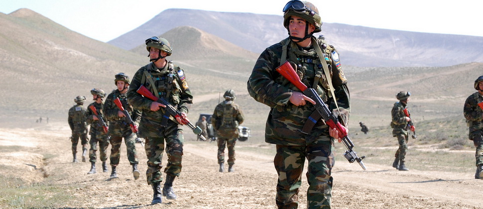 Официально: армия Азербайджана 137 раз атаковала позиции Армении в ответ на 130 провокаций - Минобороны