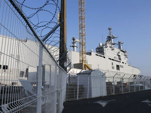 Альтернатива "Мистралю": Россия разработала проект универсального десантного корабля-вертолетоносца "Лавина"